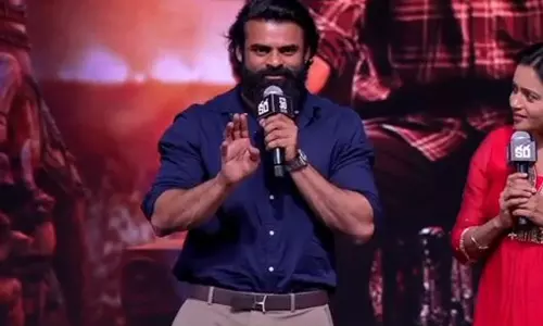 ధ‌నుష్ సార్‌ ప‌రిశ్ర‌మ‌లో ఉండ‌టం మా అంద‌రి అదృష్టం: సాయి దుర్గ తేజ్