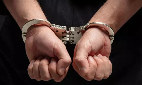 అమెరికాలో భారతీయ విద్యార్థి ఘాతుకం: తల్లి, చిన్నారిపై అమానుష దాడి.. నిందితుడి అరెస్టు