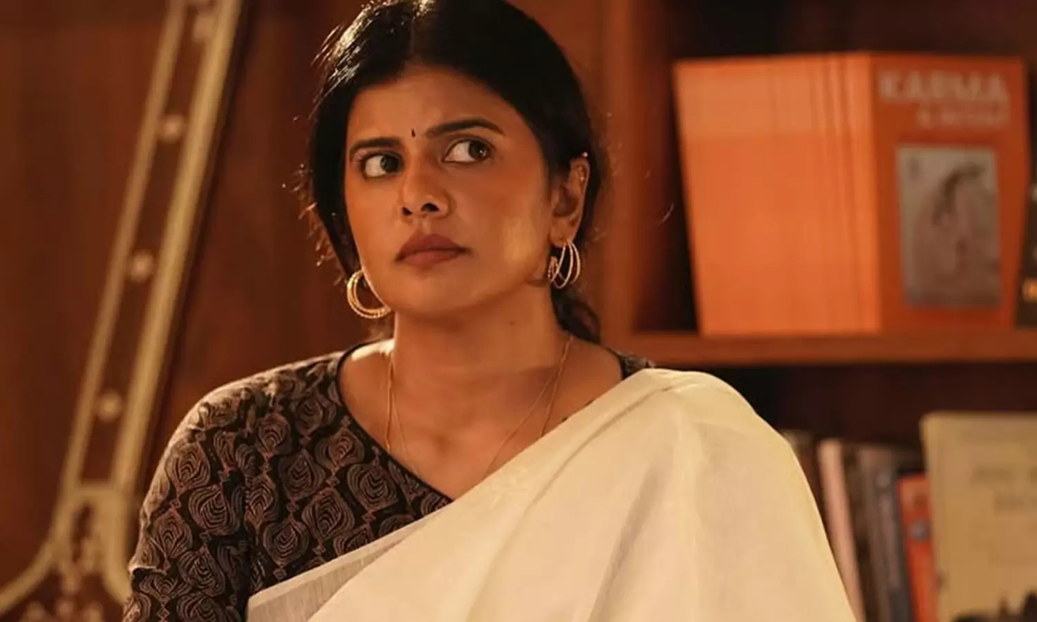 Epstein In South: Music Director Exploited Female Singer?