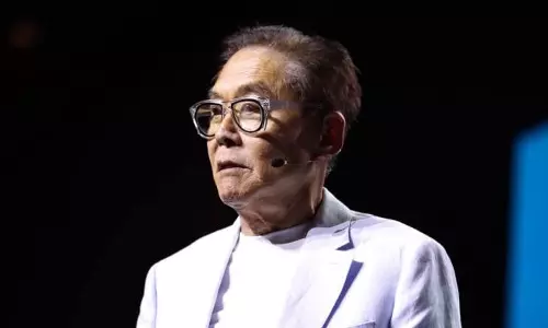 కుభేరుడు వారెన్ బ‌ఫెట్ క‌రెన్సీ దాప‌రికం వెన‌క టాప్ సీక్రెట్ బ‌య‌ట‌పెట్టిన రాబ‌ర్ట్ కియోసాకి!