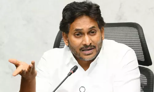 జ‌గ‌న్ క‌ళ్ల‌లో ఆనందం నింపేదెవ‌రు ..!