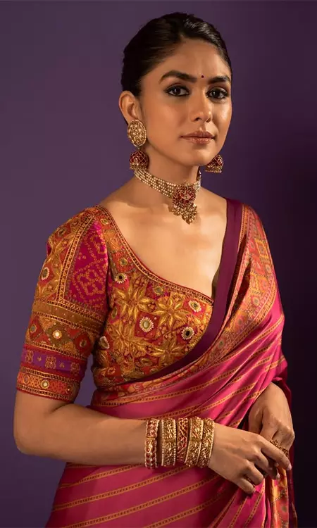 Elegance Redefined: Mrunal Thakur’s Editorial Glow