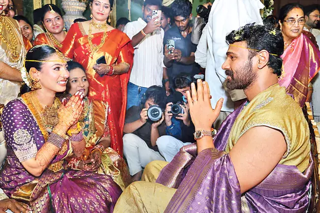 కావ్య రెడ్డితో తిరుమల సాక్షిగా బెల్లంకొండ సాయి శ్రీనివాస్ పెళ్లి.. ఫోటోలు వైరల్!