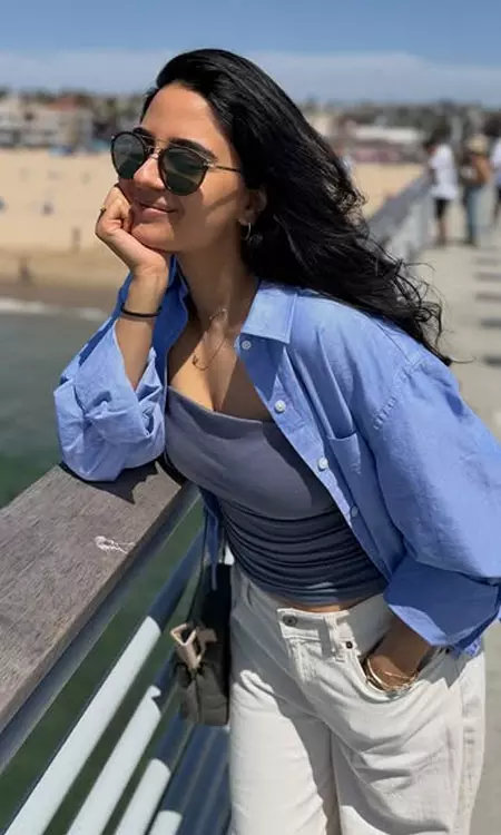 Imanvi Soaks Up Sunny Vibes in Casual Beach Look