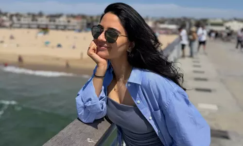 Imanvi Soaks Up Sunny Vibes in Casual Beach Look