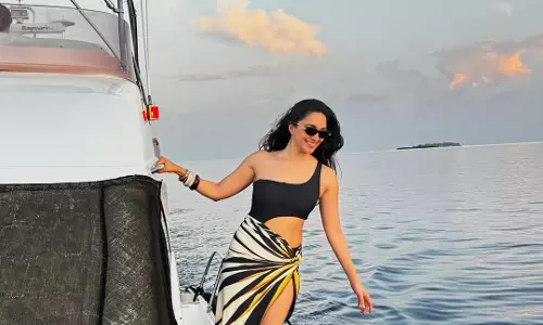 Kiara Advani Enjoys Peaceful Beach Days With Sidharth Malhotra in Maldives