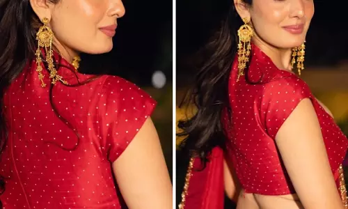 Sonali Kukreja Stuns in Red Lehenga with Timeless Festive Elegance