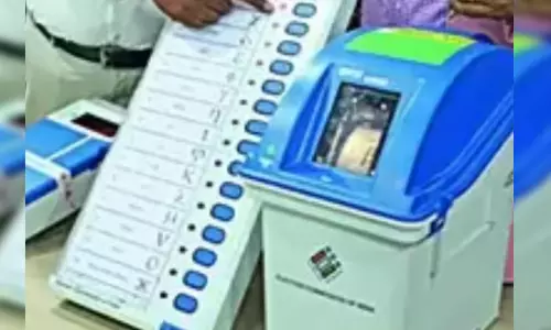 బెంగాల్ లో హంగ్ ...అసలైన రాజకీయ తమాషా !