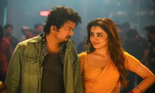 ఎలక్షన్స్ ఫలితాల వేళ వైరల్ అవుతున్న త్రిష -విజయ్ డాన్స్ వీడియో!