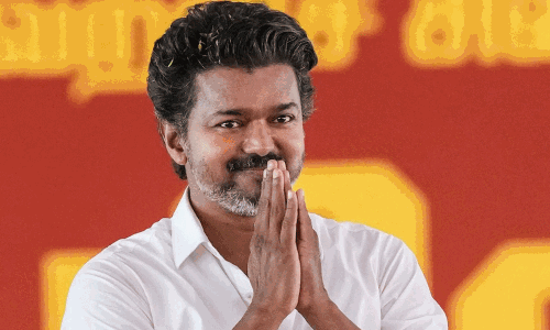 విజయ్ గెలుపు వెనక  సంచలన విషయాలు!