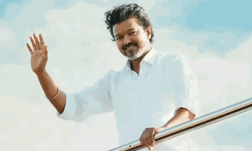 రాజకీయాల్లో స్టార్ పవర్- విజయ్ చూపించిన రూట్