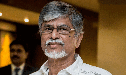 రండి మా అబ్బాయితో చేతులు క‌ల‌పండి: కాంగ్రెస్‌కు విజ‌య్ తండ్రి పిలుపు