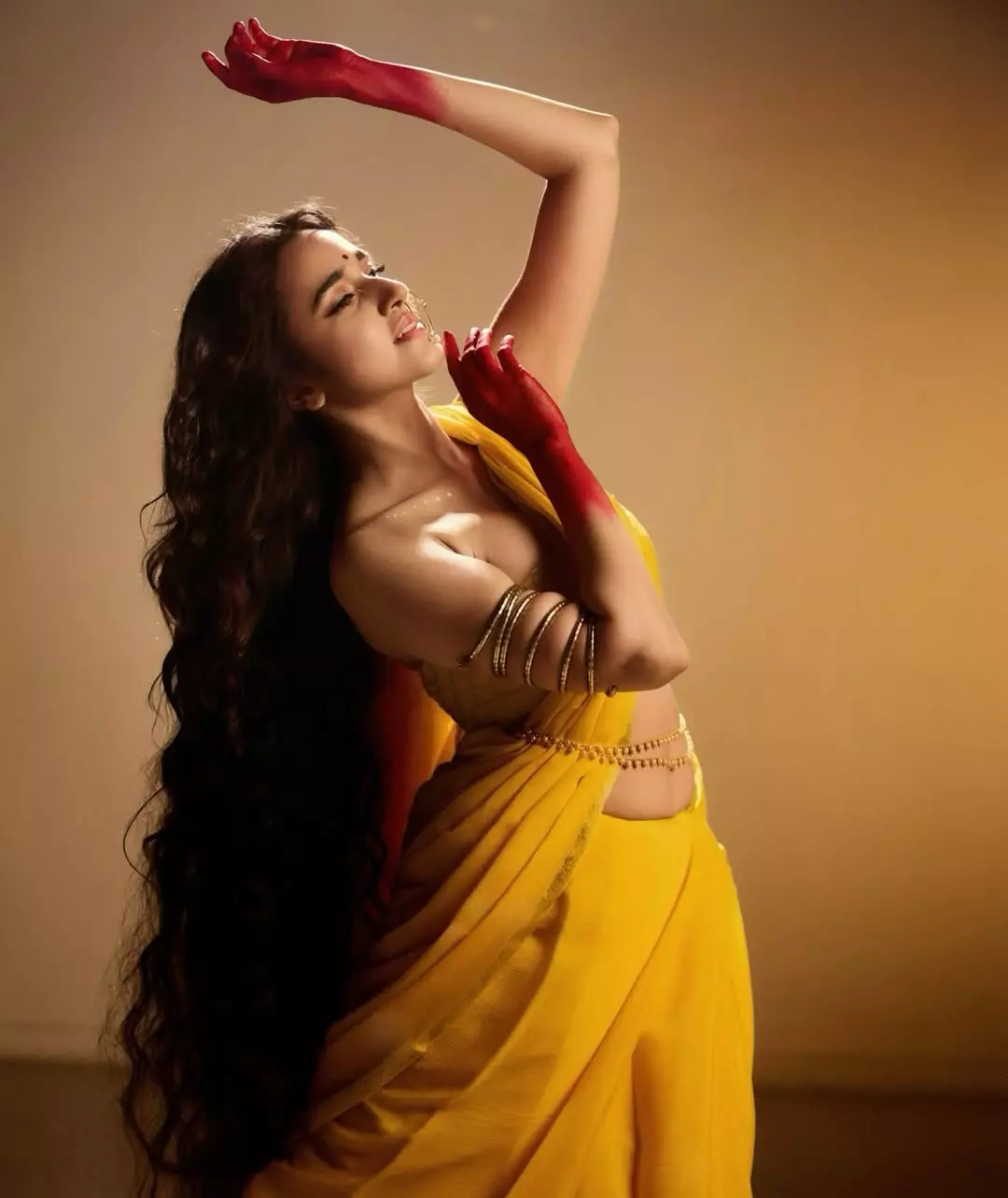 Soft Glam Magic: Nuveksha’s Stunning Yellow Moment Soft Glam Magic: Nuveksha’s Stunning Yellow Moment