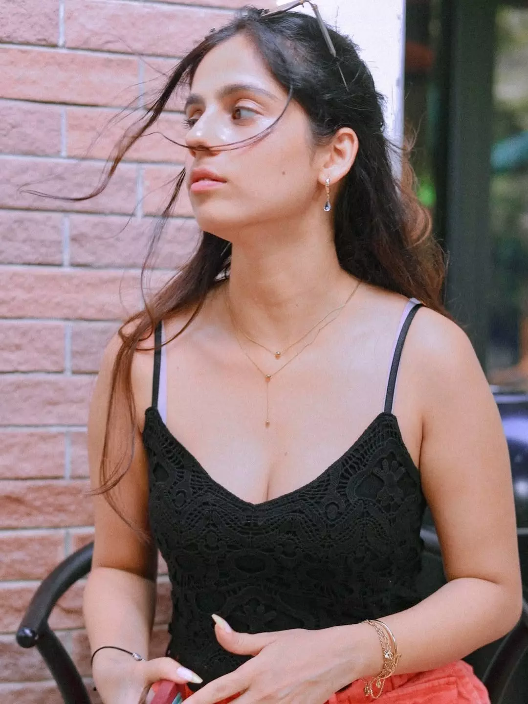 Rose Sardana’s Candid Look Goes Viral Rose Sardana’s Candid Look Goes Viral