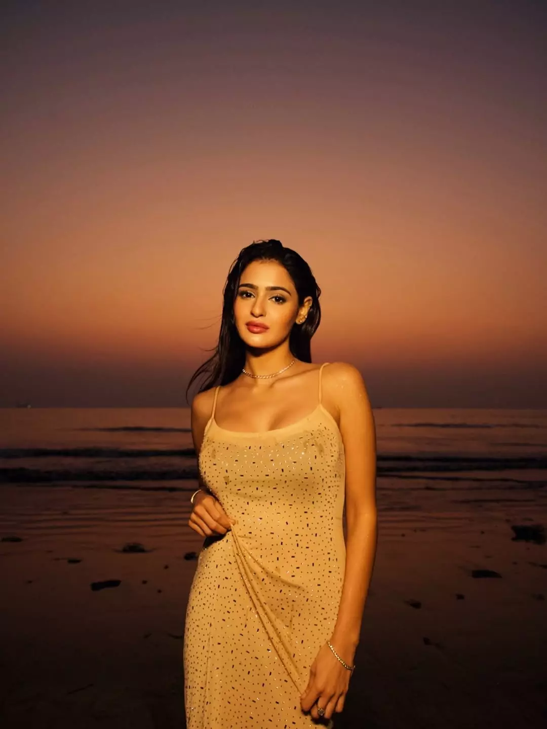 Prakriti Pavani Glows in Sunset Serenity Prakriti Pavani Glows in Sunset Serenity