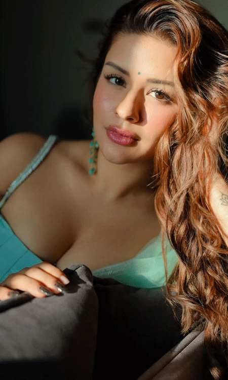 Avneet Kaur Stuns in Turquoise Outfit with Grace and Elegance