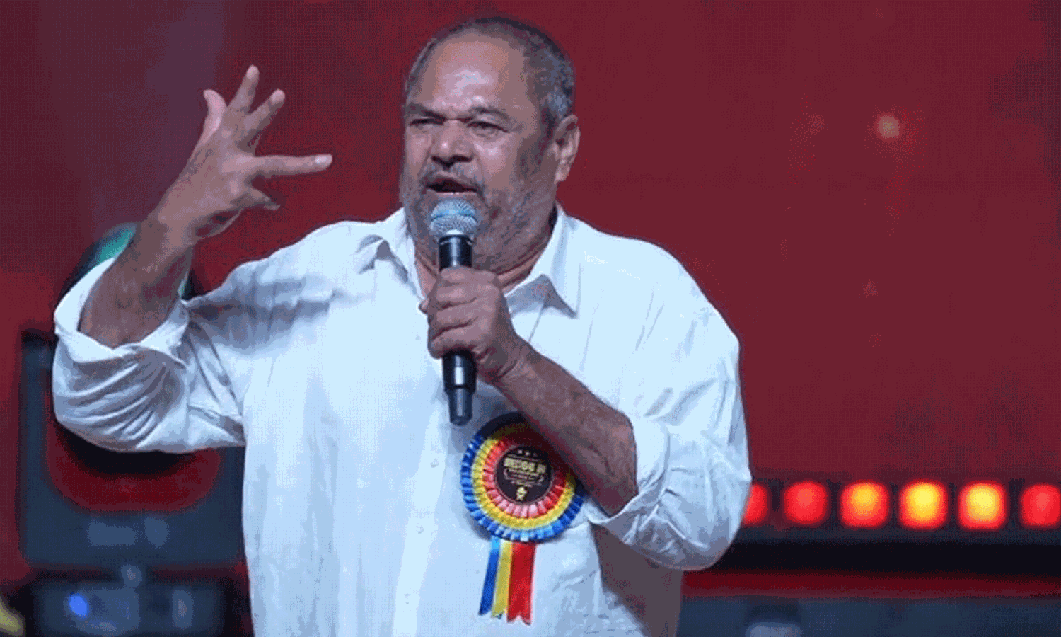 సంక్షోభంలో టాలీవుడ్: పీపుల్స్ స్టార్ ఆవేదన వెనక నగ్న సత్యం! సంక్షోభంలో టాలీవుడ్: పీపుల్స్ స్టార్ ఆవేదన వెనక నగ్న సత్యం!