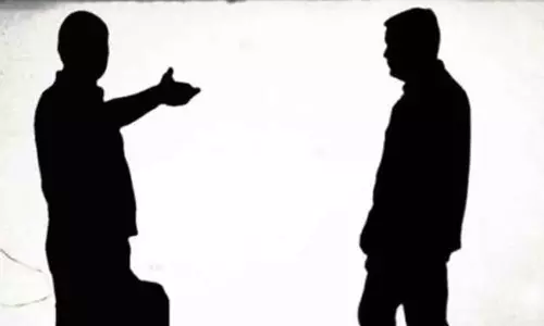 మామ‌ హెచ్చ‌రించినా ప‌ట్టించుకోని హీరో!