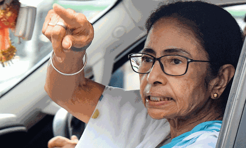బర్తరఫ్...మమత సానుభూతి కోరుకుంటున్నారా ?