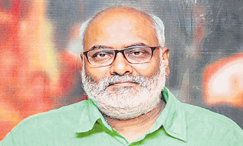 కీరవాణి అక్కడ చెక్ పెడితే.. ఇక్కడ ఆయనకే