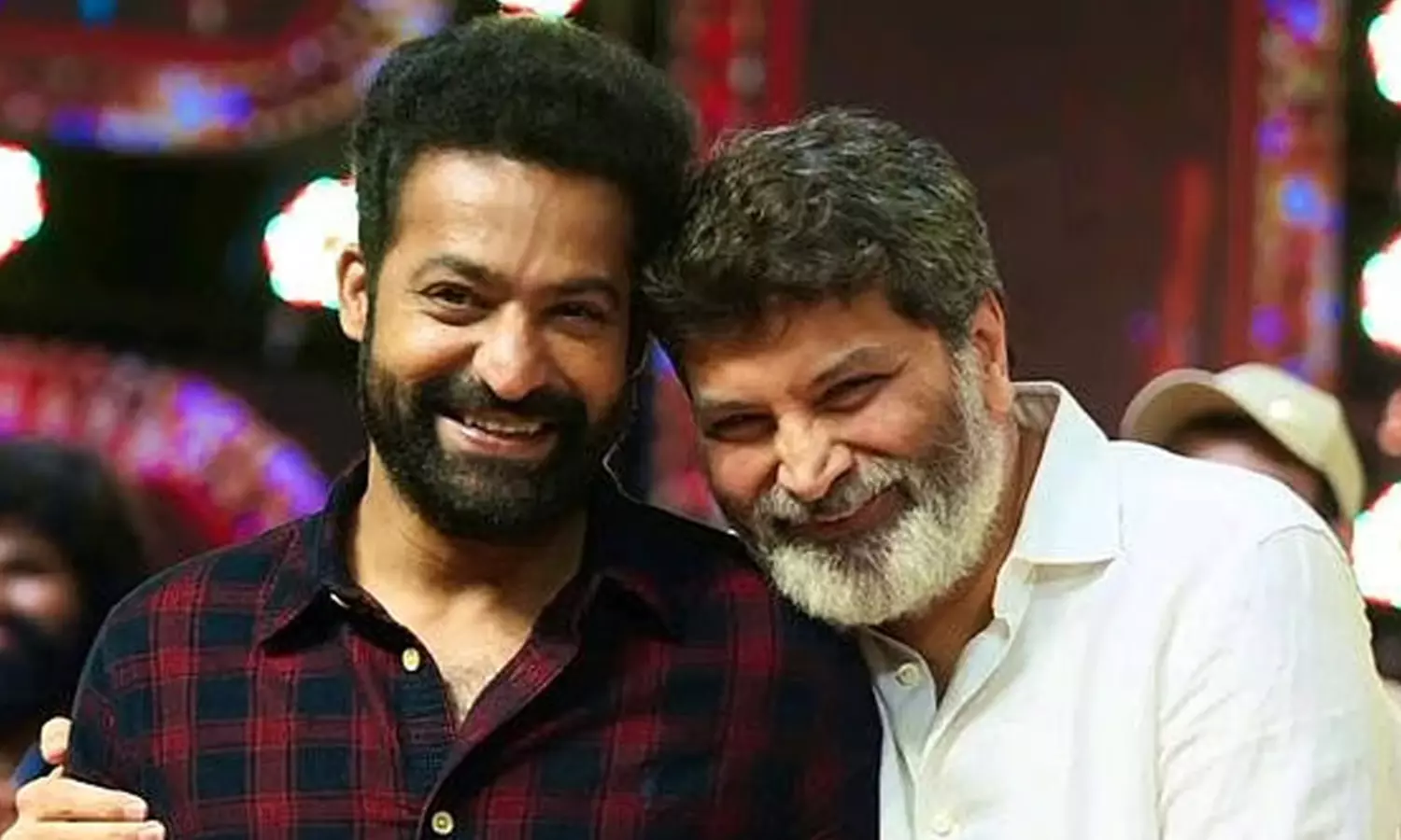 త్రివిక్రమ్, తారక్.. అనుకున్న రేంజ్ లో కంటెంట్ పడితే..