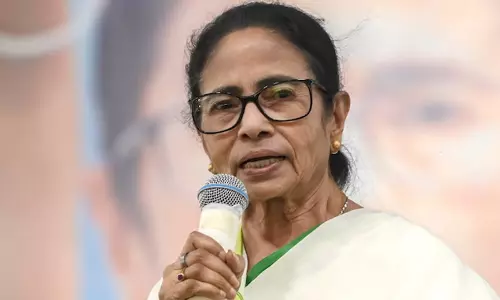 ఓటమి తర్వాత మమతకు భారీ షాక్‌లు.. బెంగాల్‌లో టీఎంసీ భవితవ్యంపై సందేహాలు