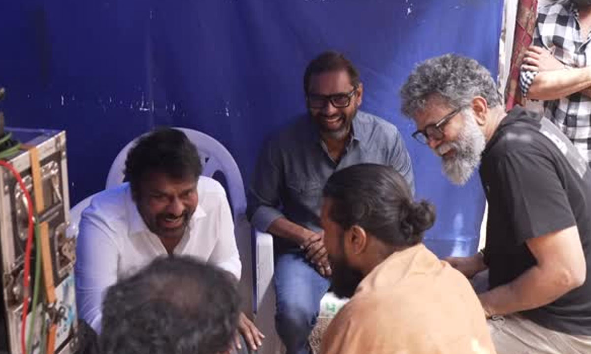 Chiranjeevi's Peddi Visit Revives Rangasthalam Sentiment