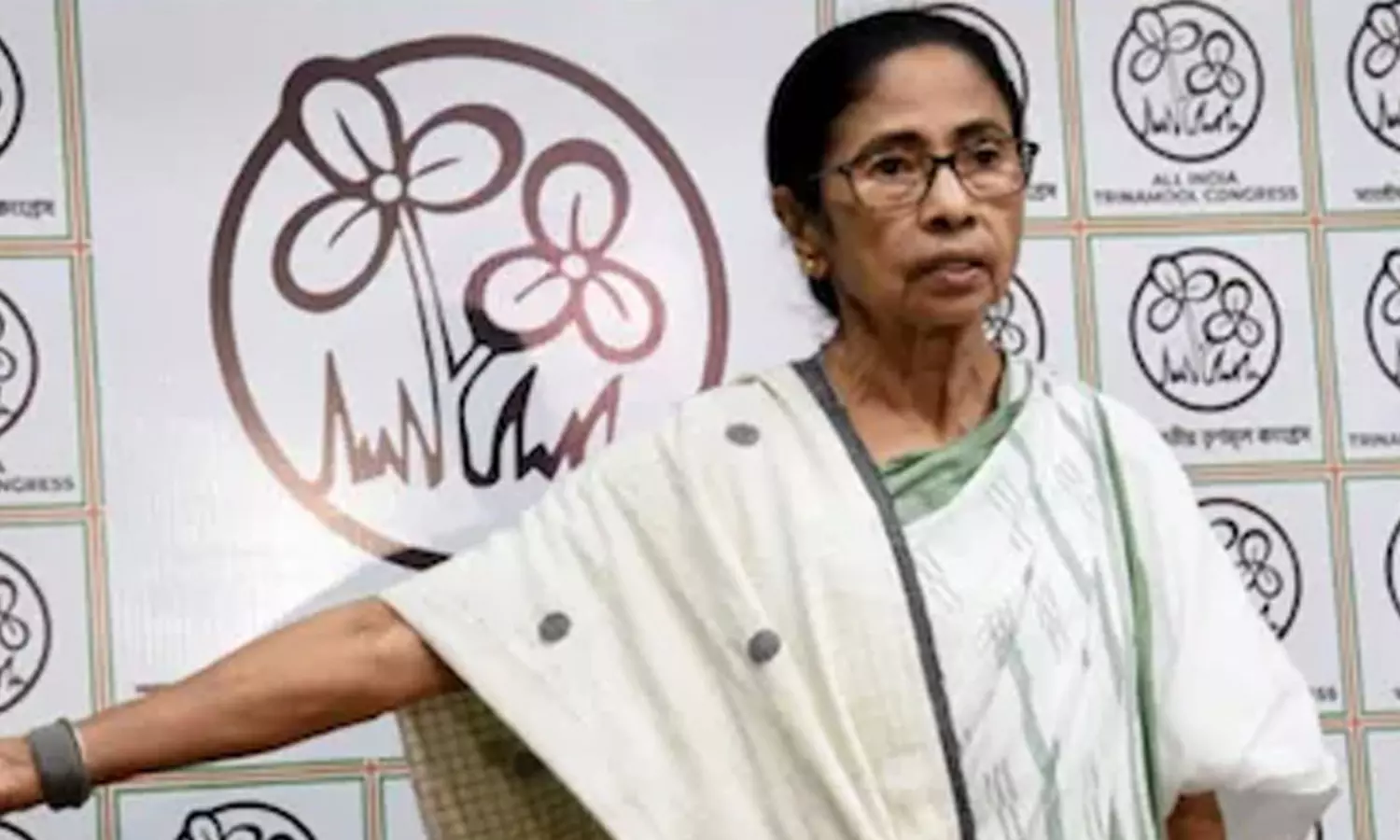 ఎట్టకేలకు ఓటమిని అంగీకరించిన మమతా బెనర్జీ