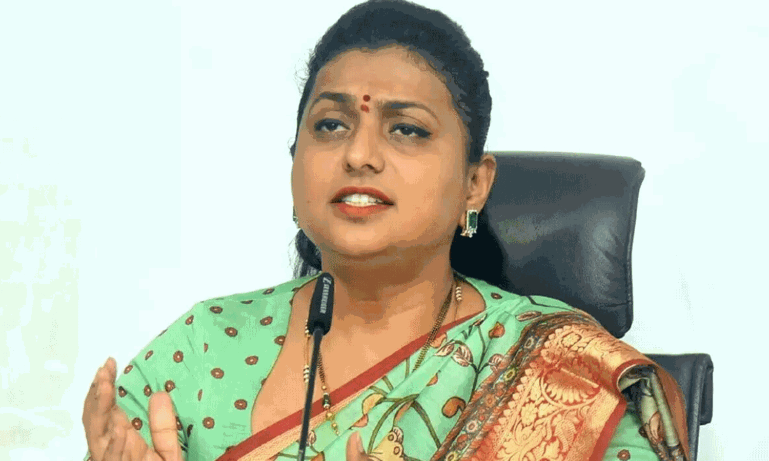 రోజా అరెస్ట్ ఎపుడు......ఫైర్ బ్రాండ్ ఆన్సర్ ఇదే !
