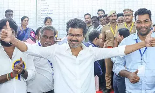 తమిళనాడు పాలిటిక్స్ లో విజయ్ కొత్త చరిత్ర.. 107 మంది ఎమ్మెల్యేల బ్యాక్ గ్రౌండ్ తెలిస్తే షాక్!