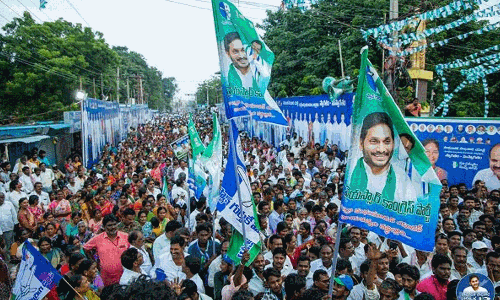 నేత‌ల హామీ: నాడు.. వైసీపీ చేసిందేంటి.. !