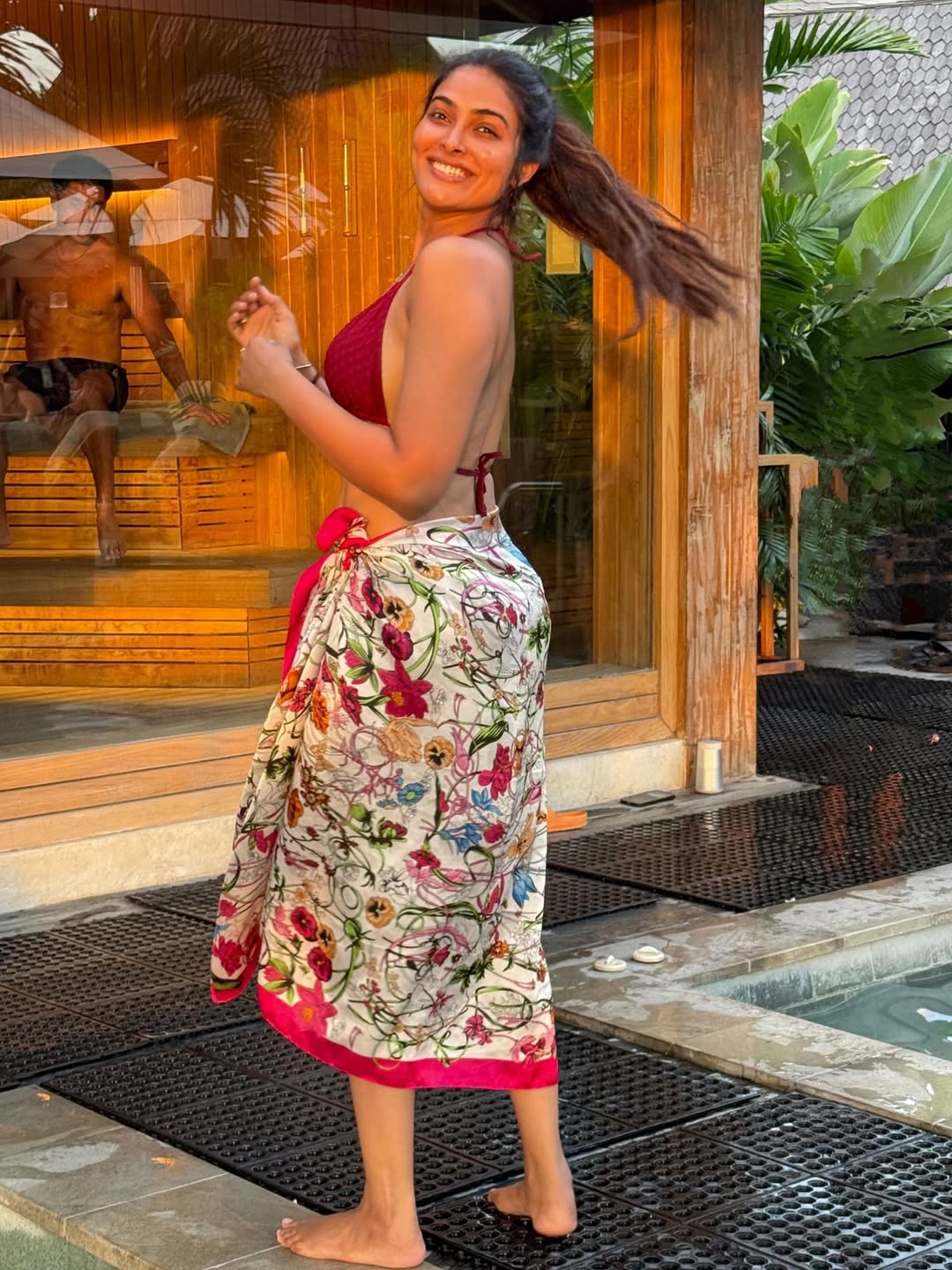 Divi Vadthya Turns Up the Heat With Bold Poolside Glamour Divi Vadthya Turns Up the Heat With Bold Poolside Glamour