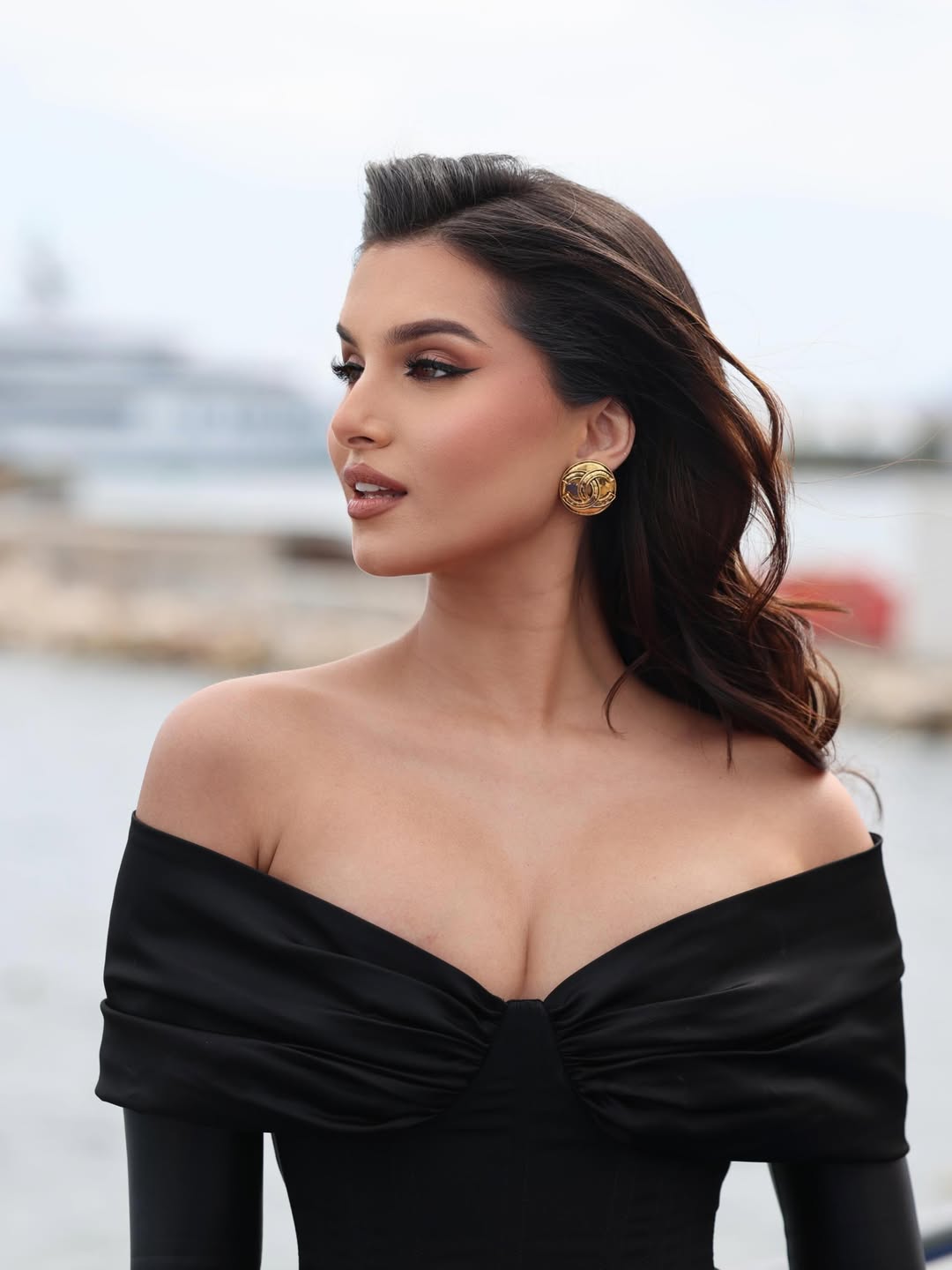Tara Sutaria Dazzles in Glamorous Black Ensemble at Cannes 2026