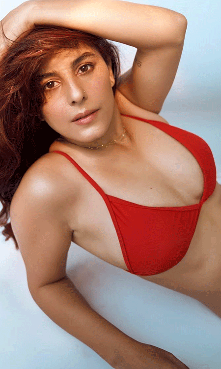 Isha Talwar Turns Up the Glam Quotient in Fiery Red Look