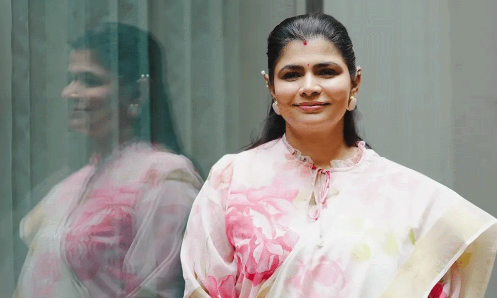 చిన్మ‌యి  నిర్మాతల‌ కోసం అవ‌కాశాలే వ‌దుల‌కుంటుందా?