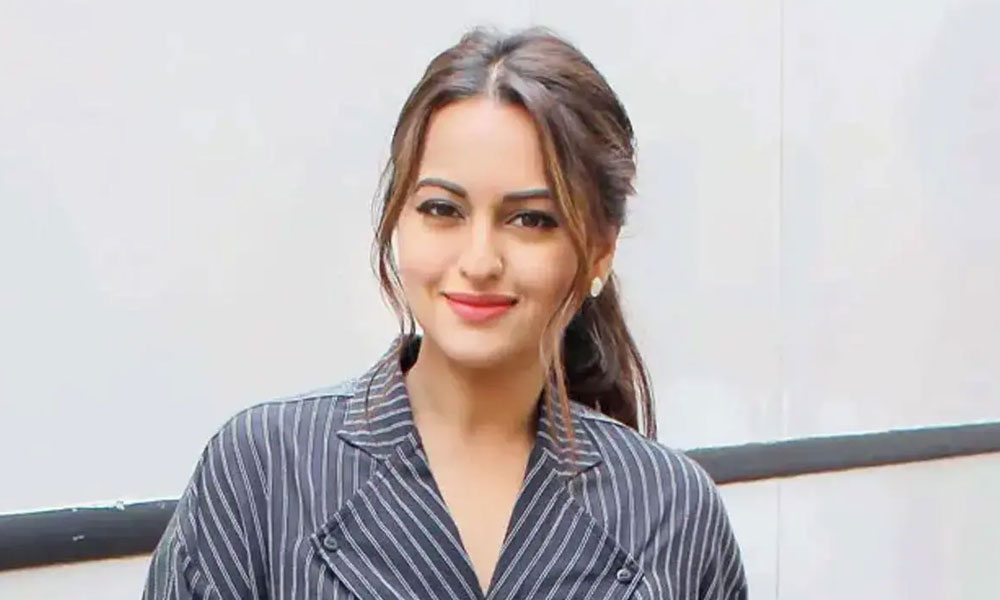 స్టార్ కుమార్తెను అయినా నాకేమీ రెడ్ కార్పెట్ వేయ‌లేదు!