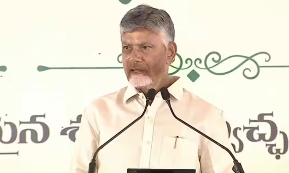 సిక్కోలు తమ్ముళ్ళను బాబు పొగిడారా లేక ?