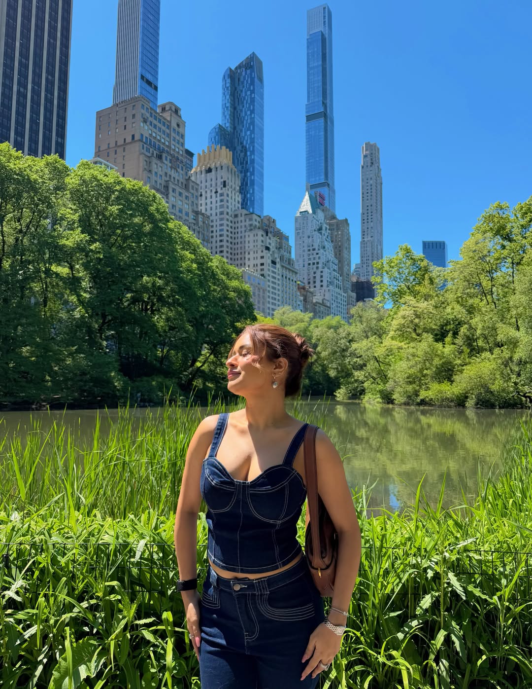Avneet Kaur Glows In Stylish Central Park Photos During New York Getaway