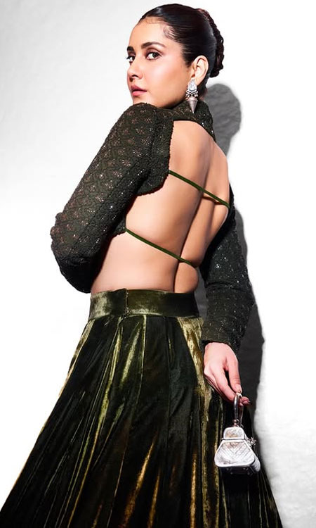 Raashii Khanna Redefines Glamour in Stunning New Look