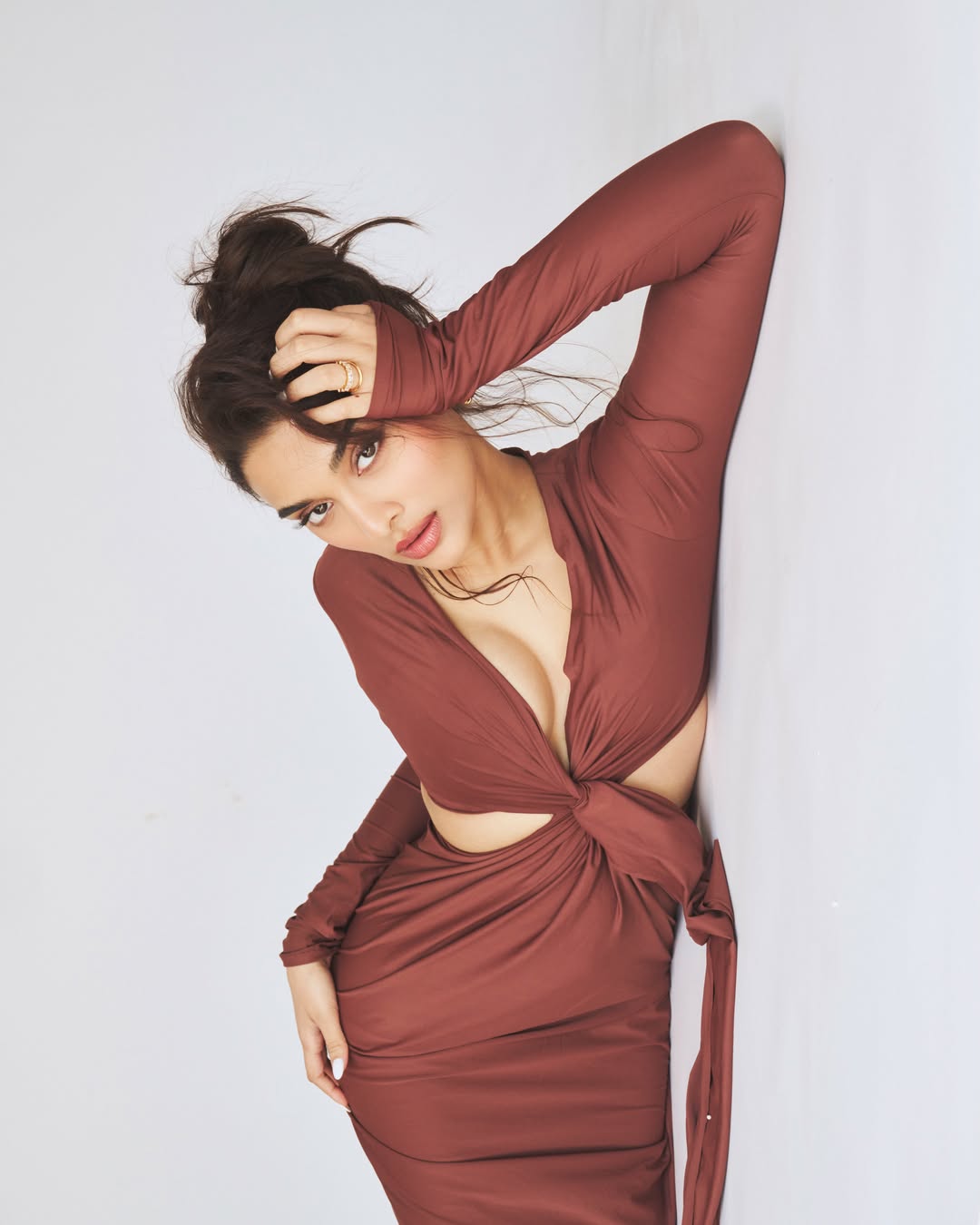 Saiee M Manjrekar Turns Heads In Fierce Rust-Hued Fashion Statement Saiee M Manjrekar Turns Heads In Fierce Rust-Hued Fashion Statement