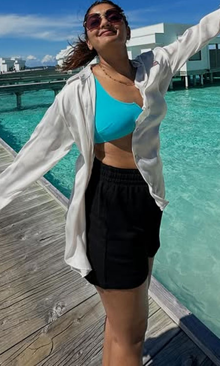 Eesha Rebba Enjoys Vacation Mood But With Whom?