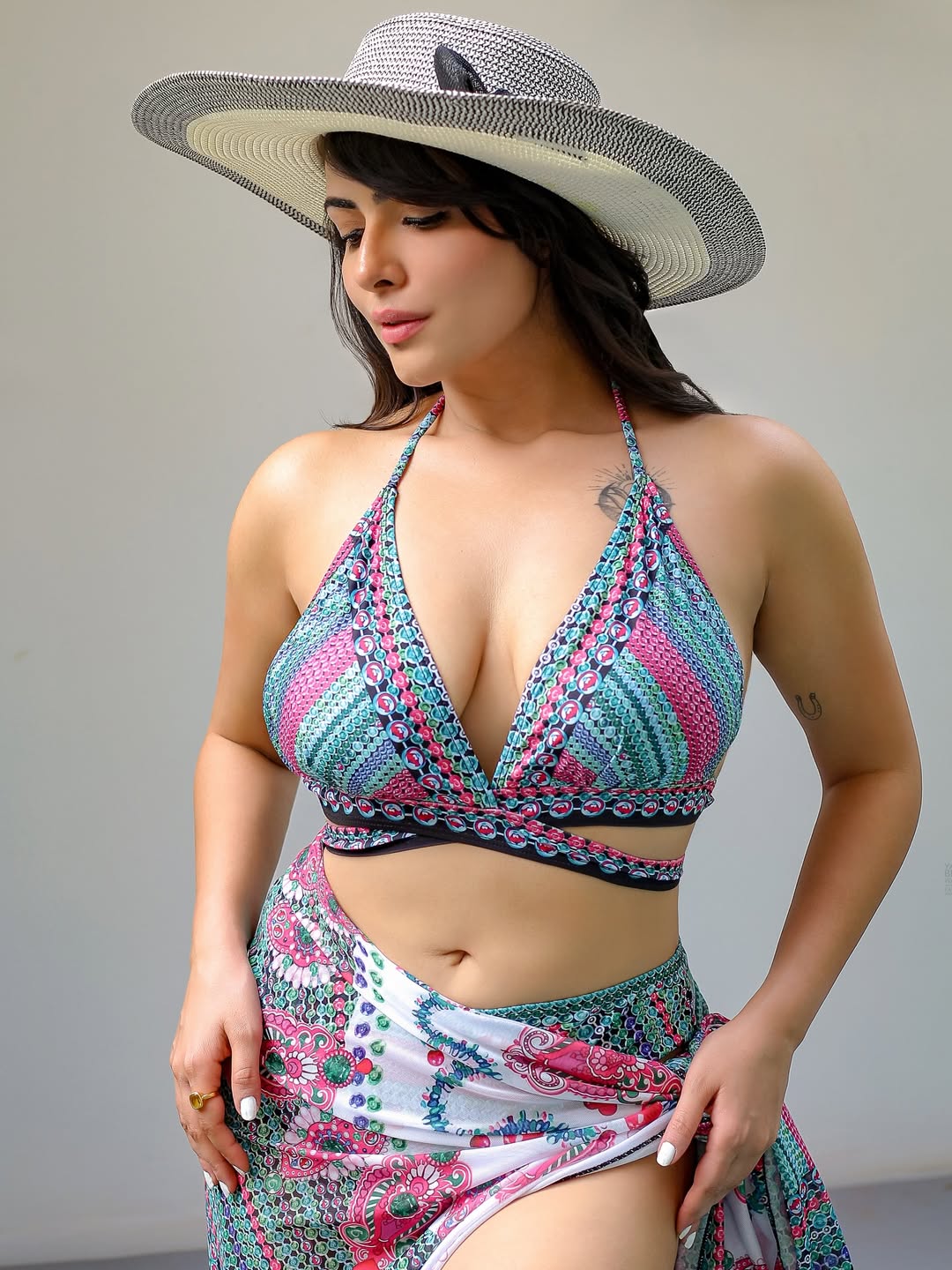 Aanchal Munjal Brings the Heat in Vibrant Resort Wear