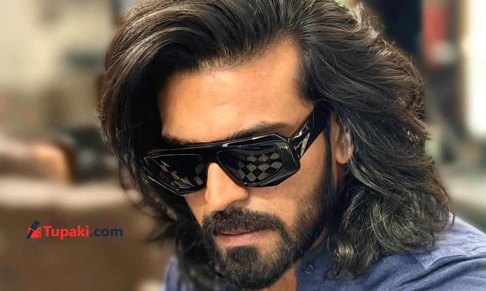 మెగా వారసుడి ముందున్న భారీ లక్ష్యాలు!
