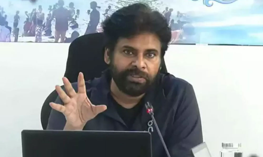 ఆ ఎమ్మెల్యేలకు పవన్ చెప్పిన రహస్యం ..! ఆ ఎమ్మెల్యేలకు పవన్ చెప్పిన రహస్యం ..!