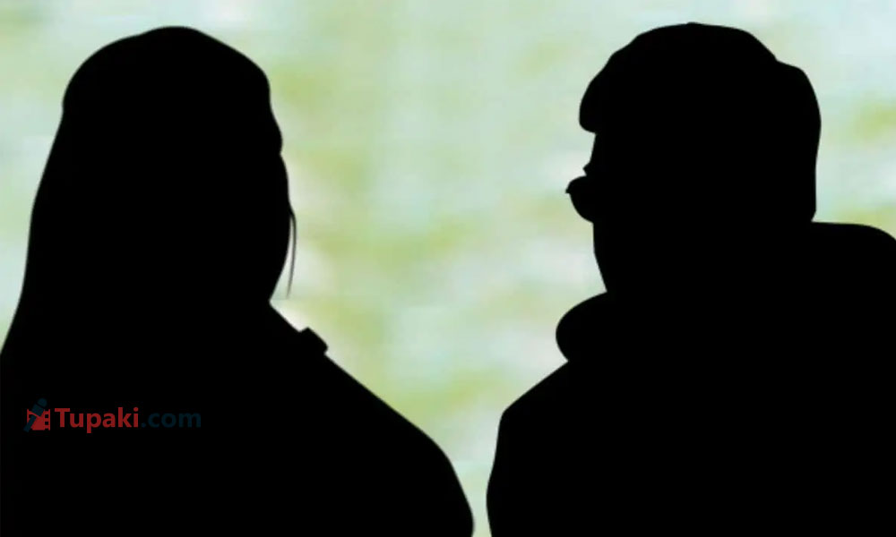 అవకాశాల కోసం నటుడి భార్య దుస్తులతో! అవకాశాల కోసం నటుడి భార్య దుస్తులతో!