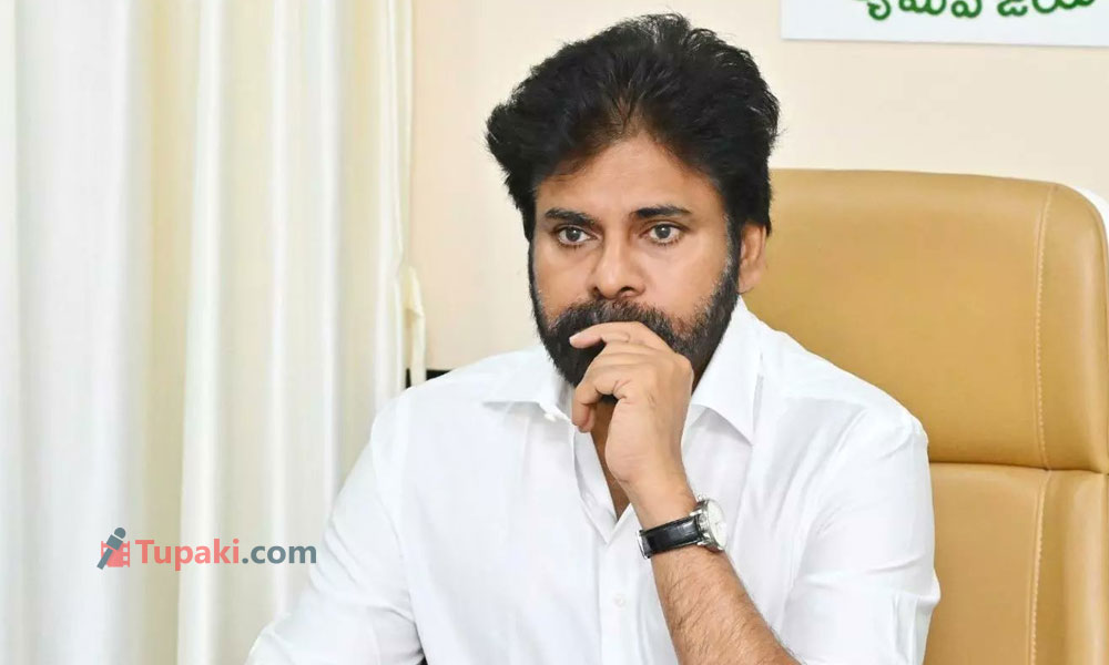 విజయ్ ప్రభావం...జనసేనాని సంచలన వ్యాఖ్యలు ! విజయ్ ప్రభావం...జనసేనాని సంచలన వ్యాఖ్యలు !
