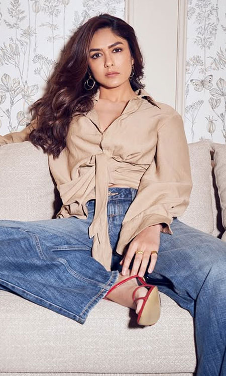 Mrunal Thakur Redefines Casual Glam in Chic Indoor Look
