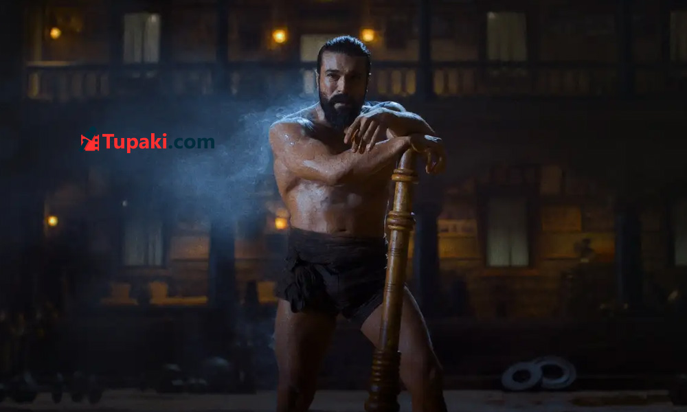 చరణ్ ఎక్కడా కాంప్రమైజ్ అవ్వలేదా?