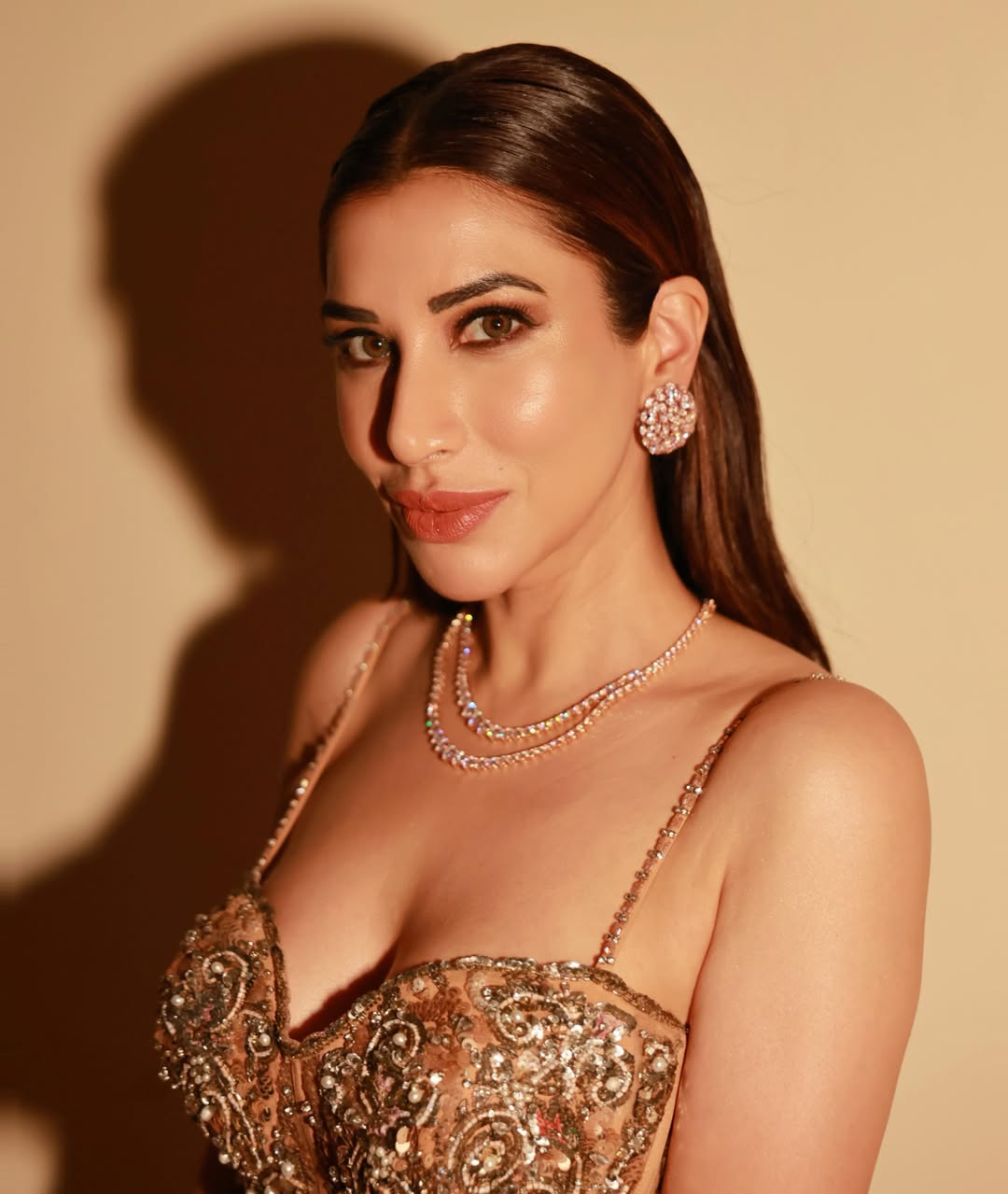 Sophie Choudry Stuns in Dazzling Gown with Star Power Glow