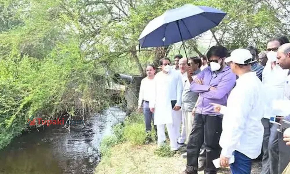 గోదావ‌రిలో పొలిటిక‌ల్‌ క‌ల‌క‌లం.. ఏం జ‌రిగింది.. ?